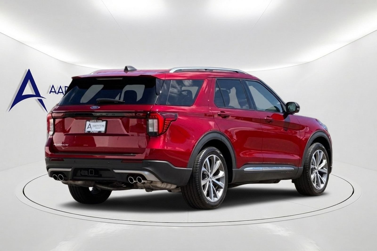 Used 2025 Ford Explorer Platinum w/ Ultimate Package RWD image 5