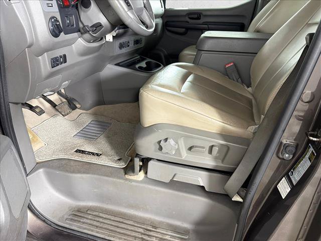 Used 2015 Nissan NV 3500 SL w/ Technology Package RWD image 9