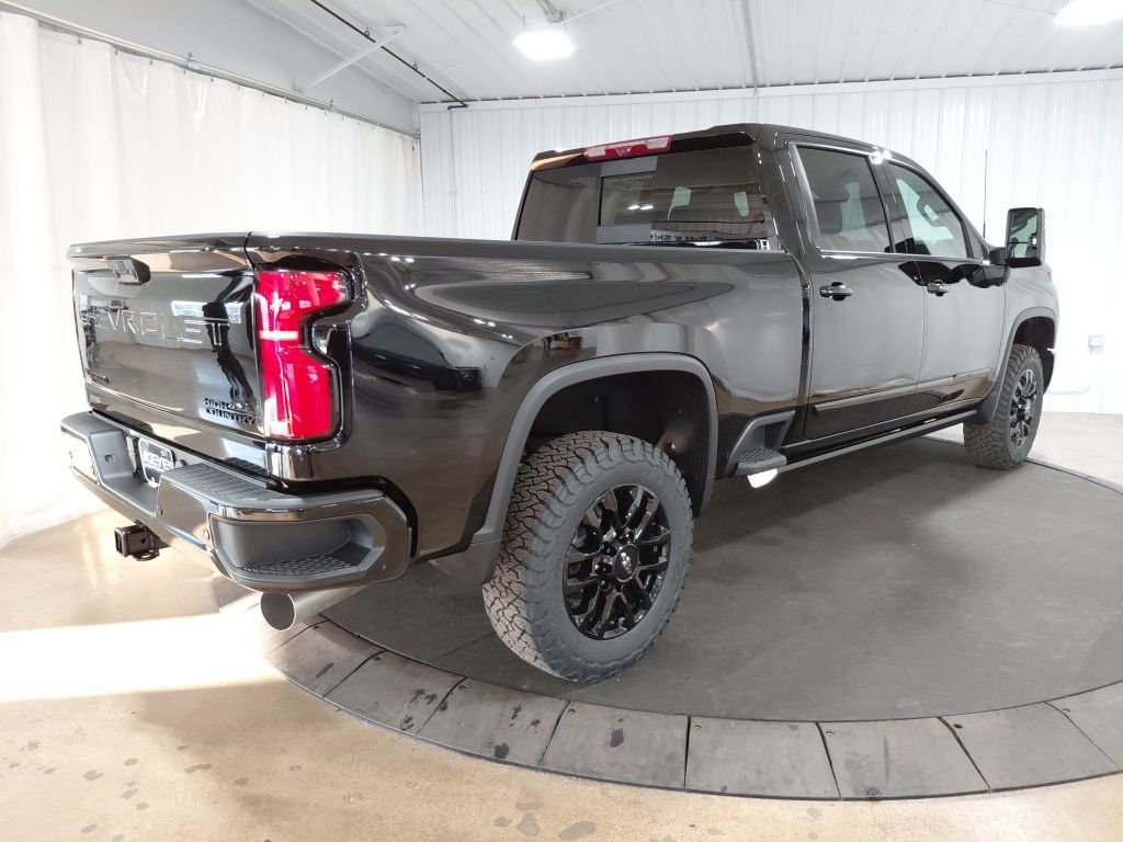 New 2026 Chevrolet Silverado 3500 High Country w/ Midnight Edition image 9