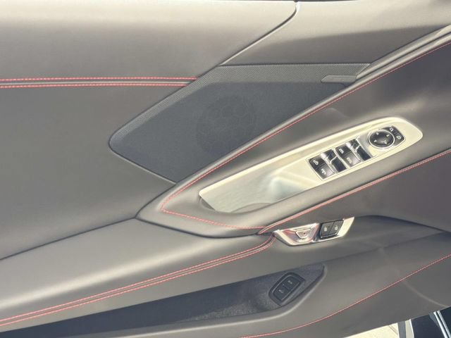 Used 2026 Chevrolet Corvette Z06 RWD image 17