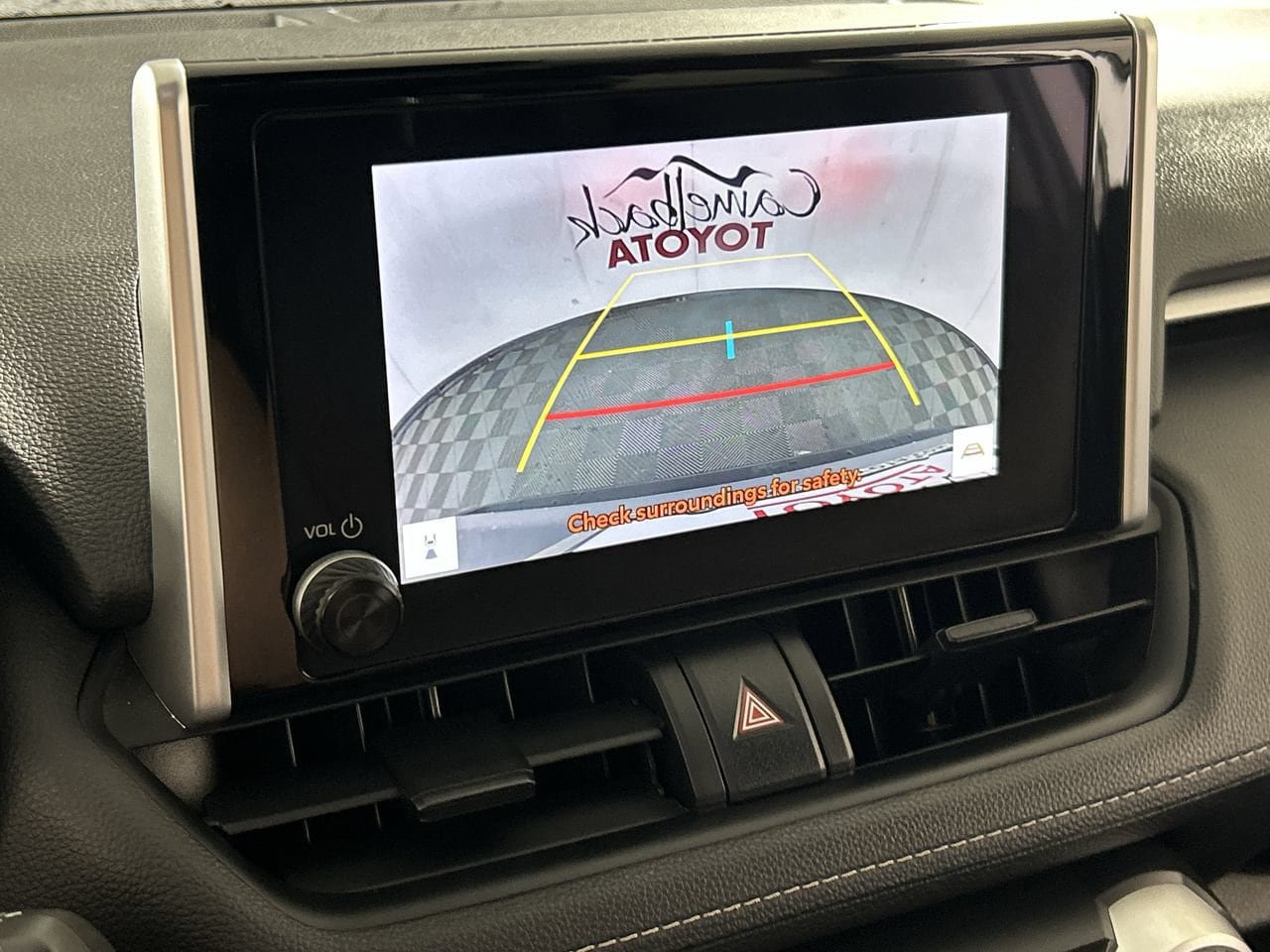 Used 2025 Toyota RAV4 XLE FWD image 18