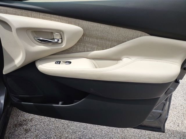 Used 2024 Nissan Murano SL image 24