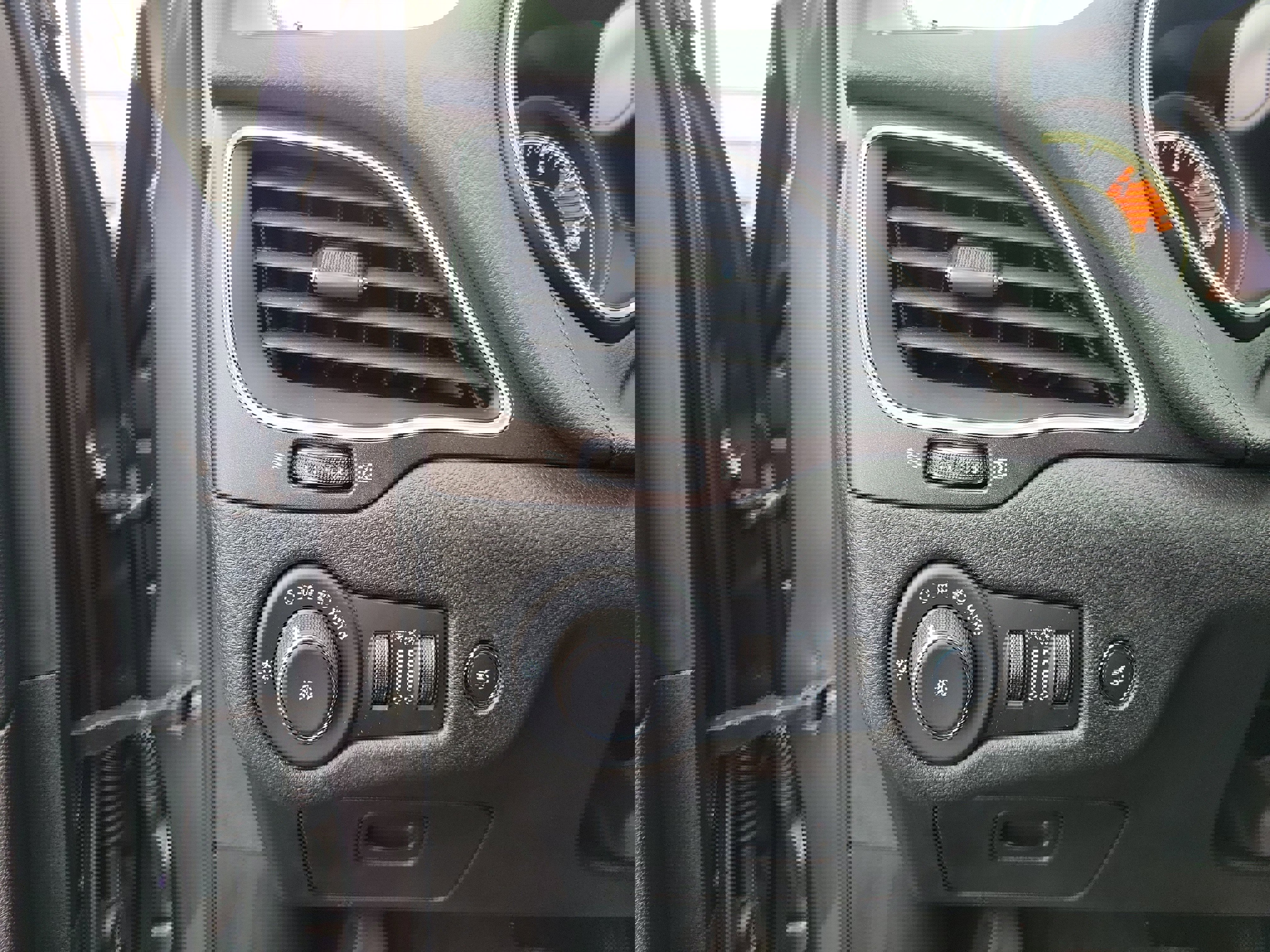 Used 2022 Jeep Cherokee Trailhawk w/ Sun, Sound & Nav Group image 20