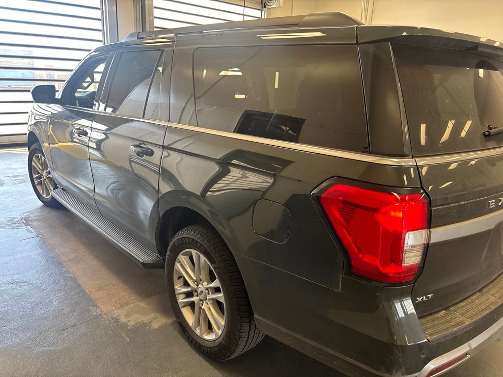 Used 2023 Ford Expedition Max XLT AWD/4WD image 7
