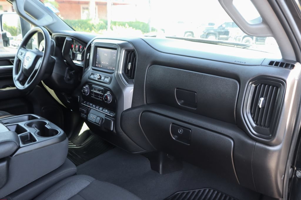 Used 2025 Chevrolet Silverado 2500 Custom w/ Custom Value Package AWD/4WD image 34