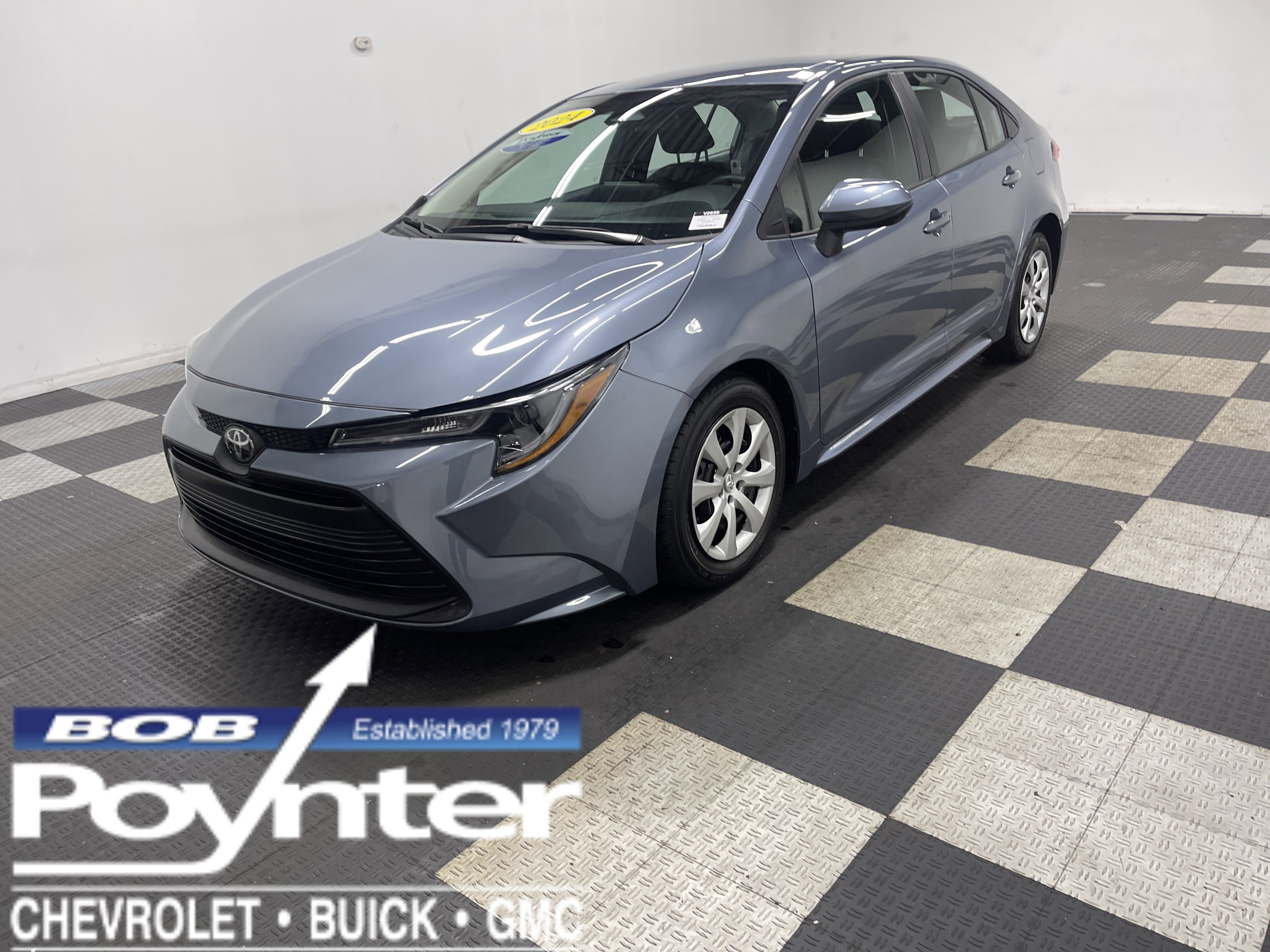Used 2024 Toyota Corolla LE image 1