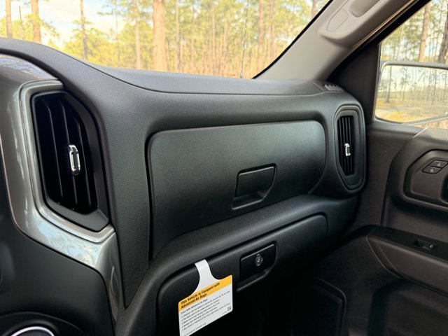 New 2026 Chevrolet Silverado 1500 Custom w/ LPO, Dark Essentials Package image 21