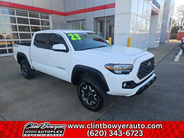Used 2023 Toyota Tacoma TRD Off-Road image 1