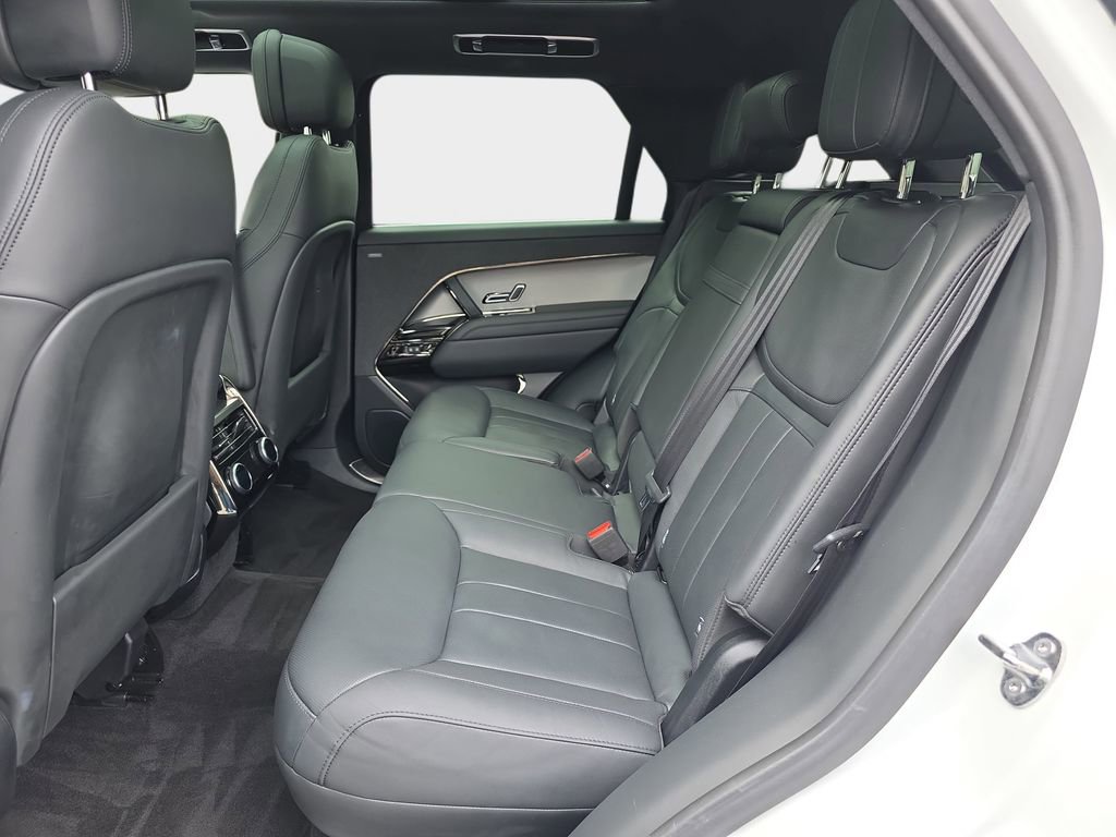 Certified 2024 Land Rover Range Rover Sport Dynamic SE image 11