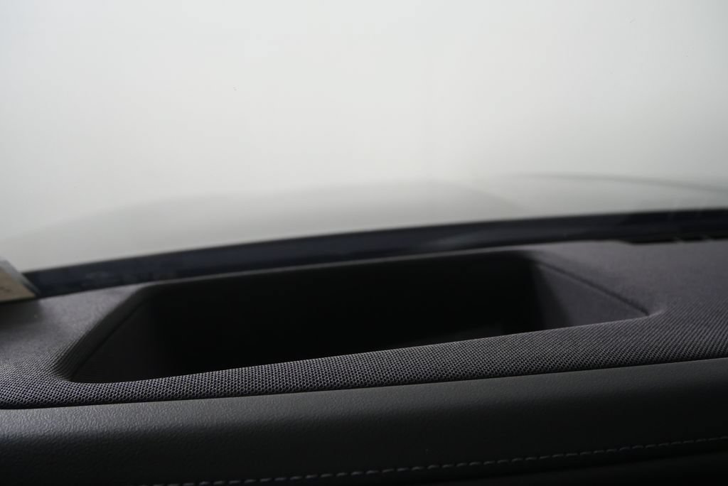 Used 2025 BMW 740i RWD image 20