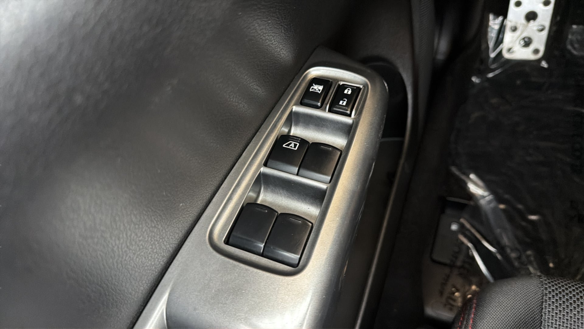 Used 2014 Subaru Impreza WRX Premium w/ Popular Package #1 (IYN) AWD/4WD image 19