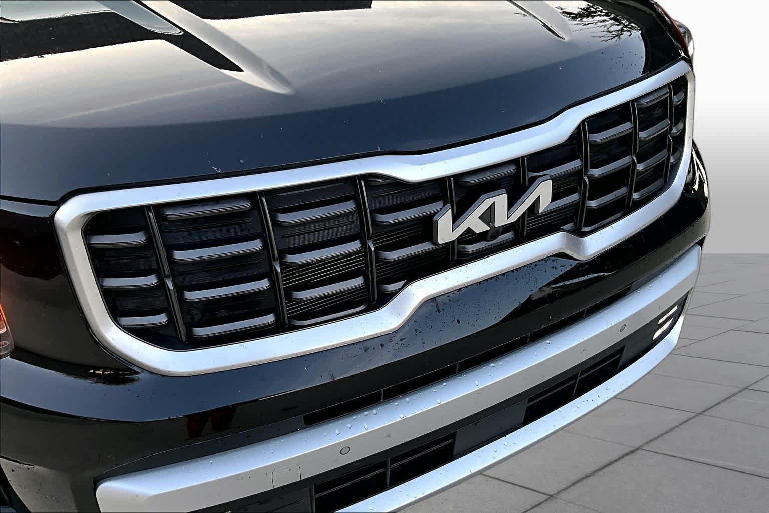 Used 2024 Kia Telluride SX FWD image 32
