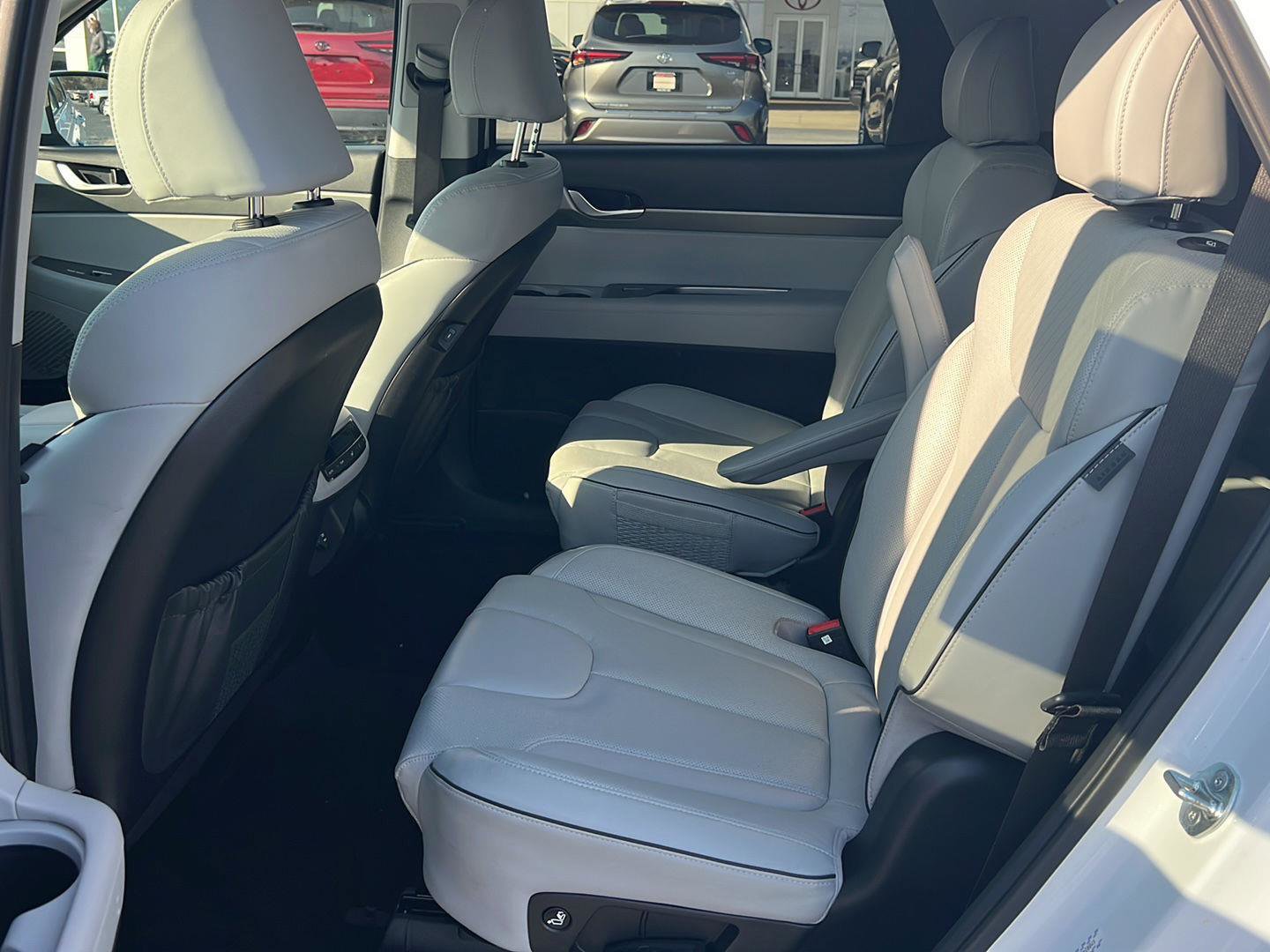 Used 2025 Hyundai Palisade SEL image 11