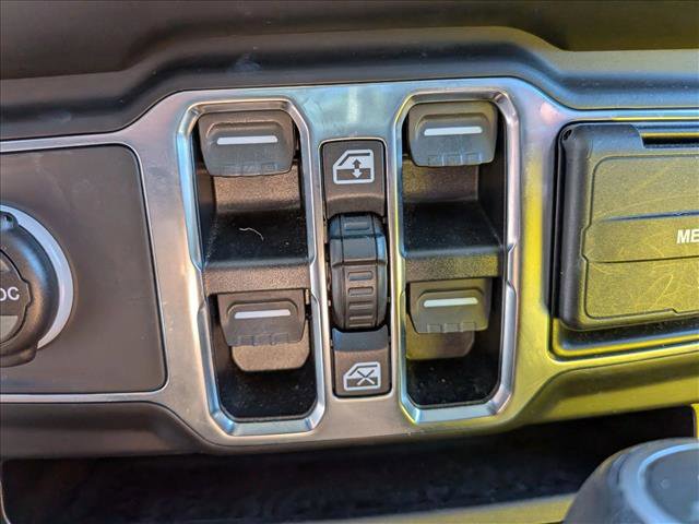 Used 2021 Jeep Gladiator Sport image 11