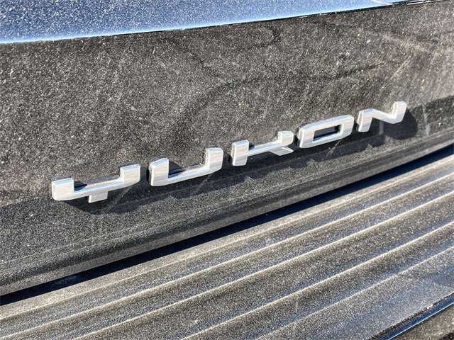 New 2026 GMC Yukon AT4 image 33