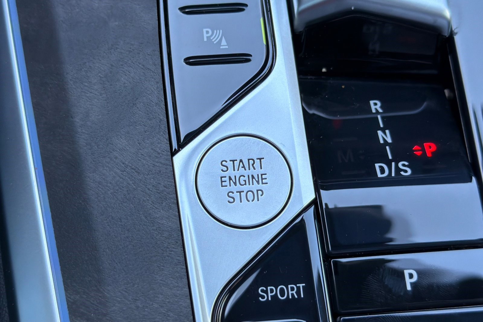 Used 2026 BMW X5 xDrive40i w/ Climate Comfort Package image 30