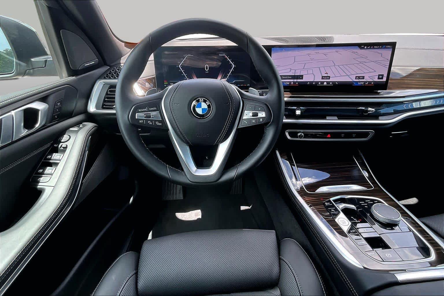 Used 2025 BMW X5 sDrive40i w/ Premium Package RWD image 6