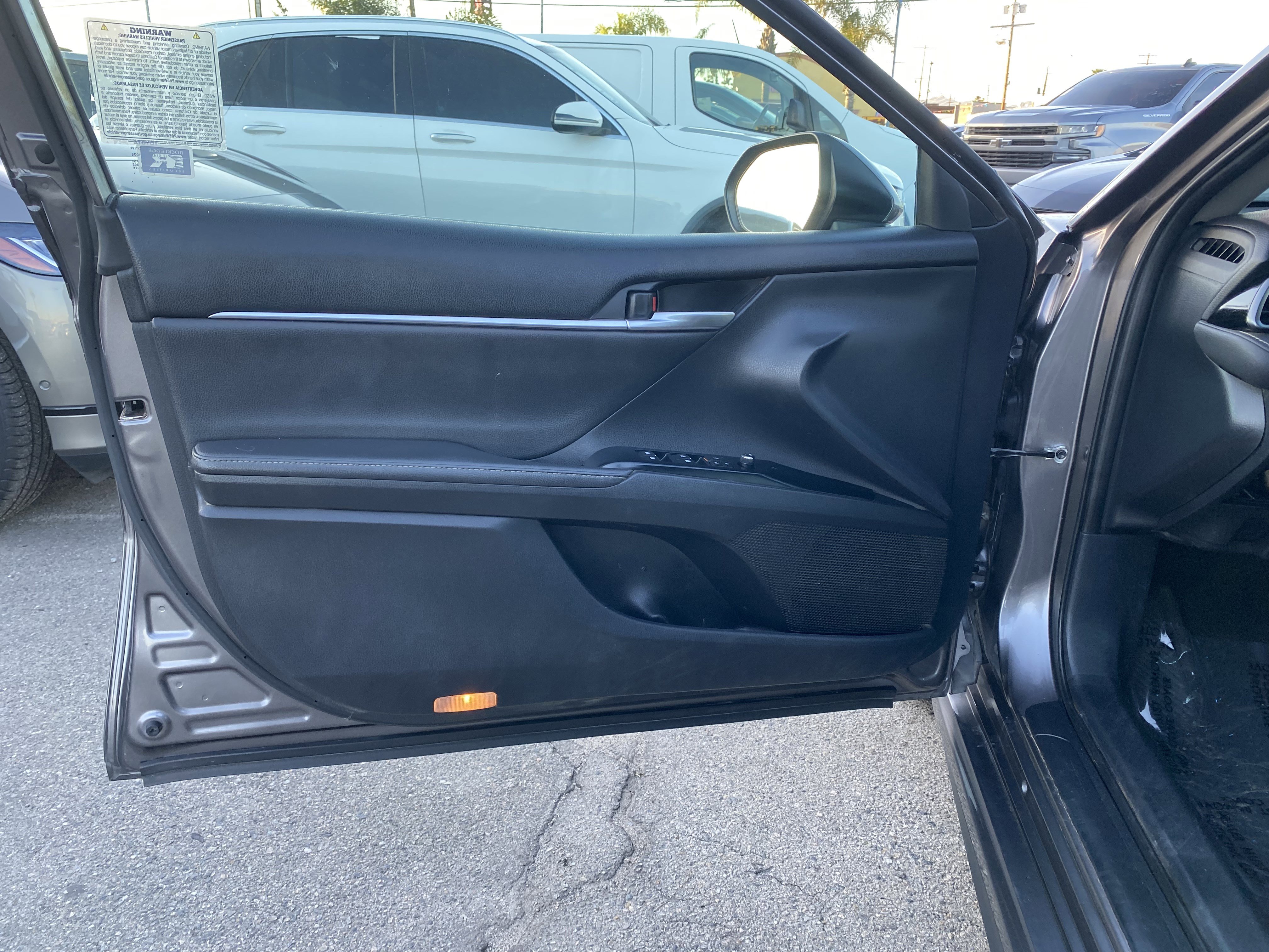 Used 2019 Toyota Camry XSE FWD image 14