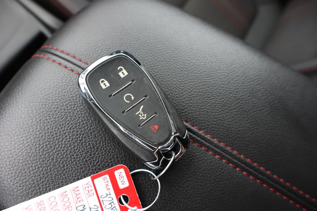Used 2023 Chevrolet Equinox RS AWD/4WD image 37
