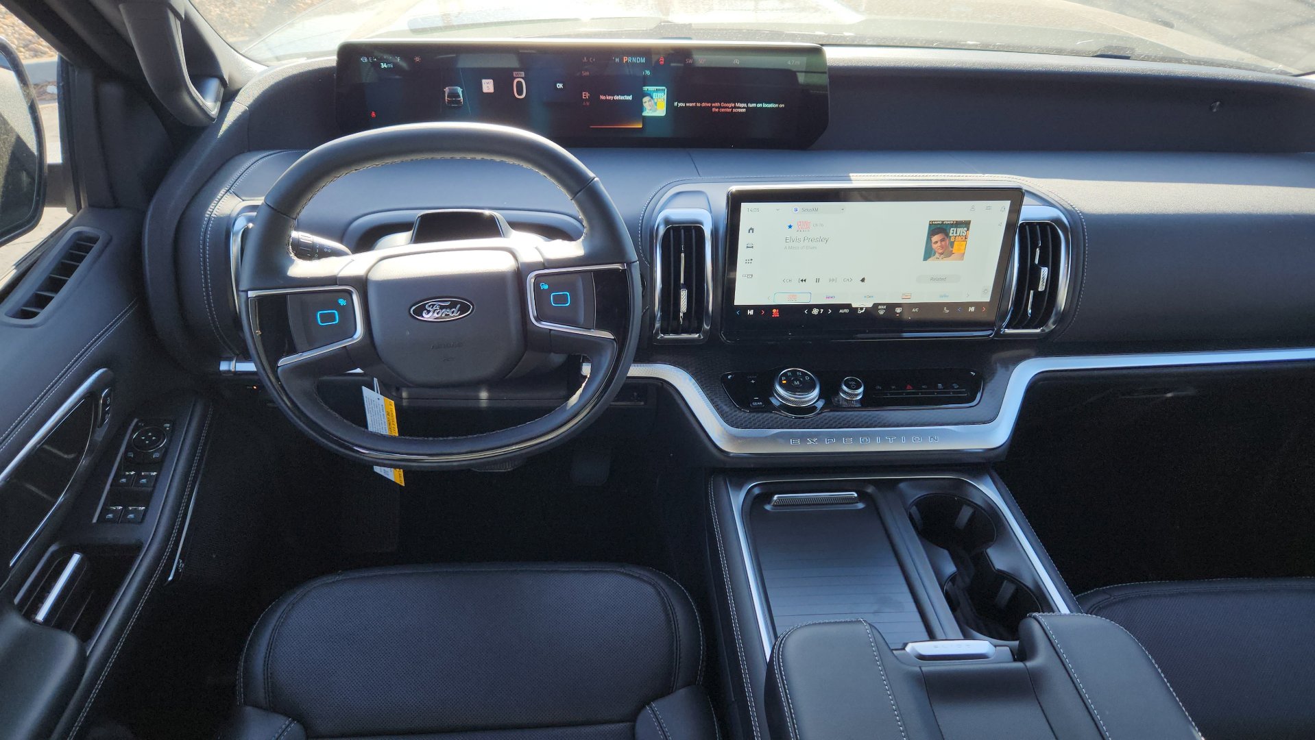 New 2025 Ford Expedition Platinum w/ Stealth Performance Package image 25