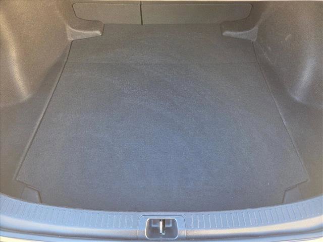 Used 2024 Toyota Corolla LE image 6