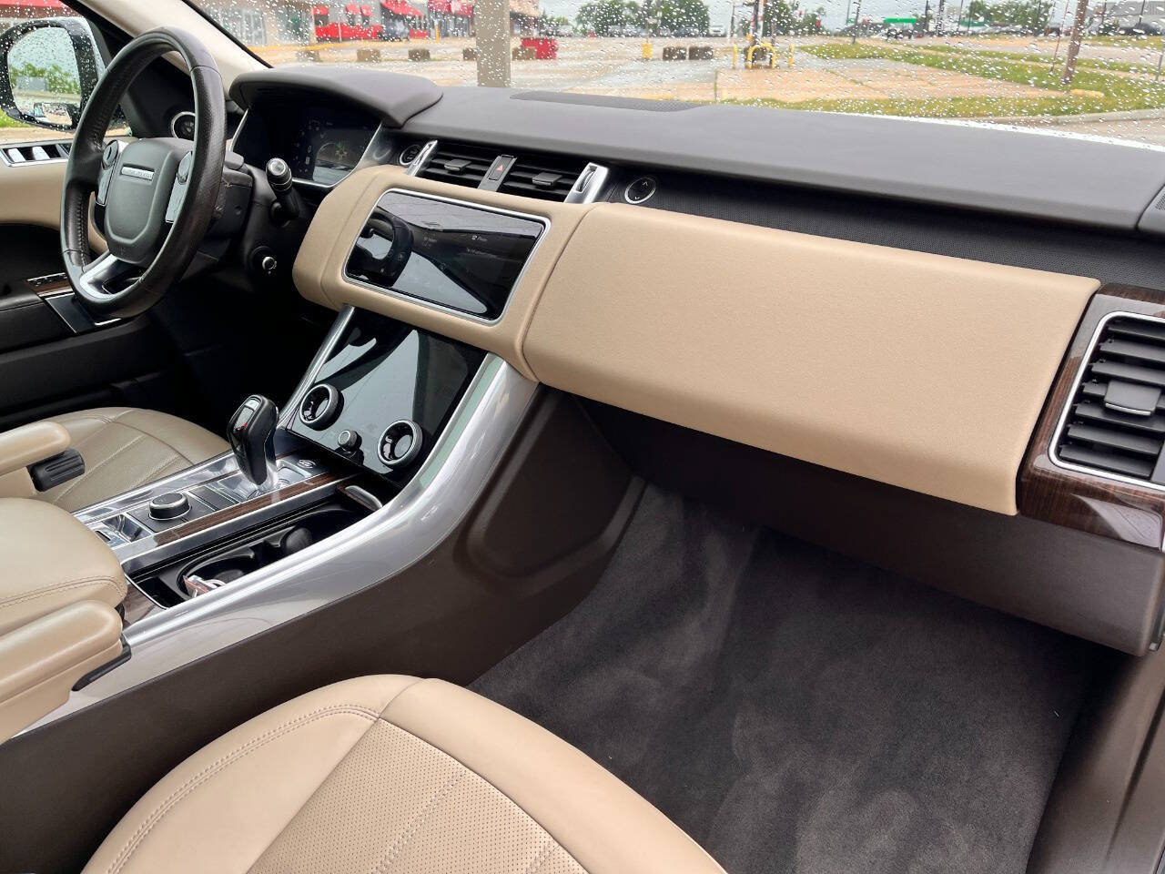 Used 2018 Land Rover Range Rover Sport HSE AWD/4WD image 25