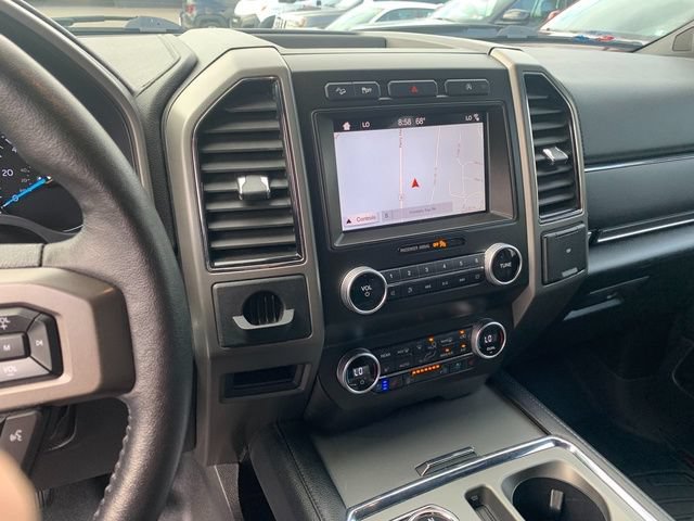 Used 2019 Ford Expedition XLT w/ Equipment Group 202A AWD/4WD image 23