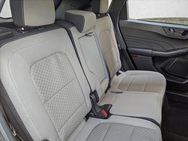 Used 2022 Ford Escape SE w/ SE Sport Appearance Package FWD image 19