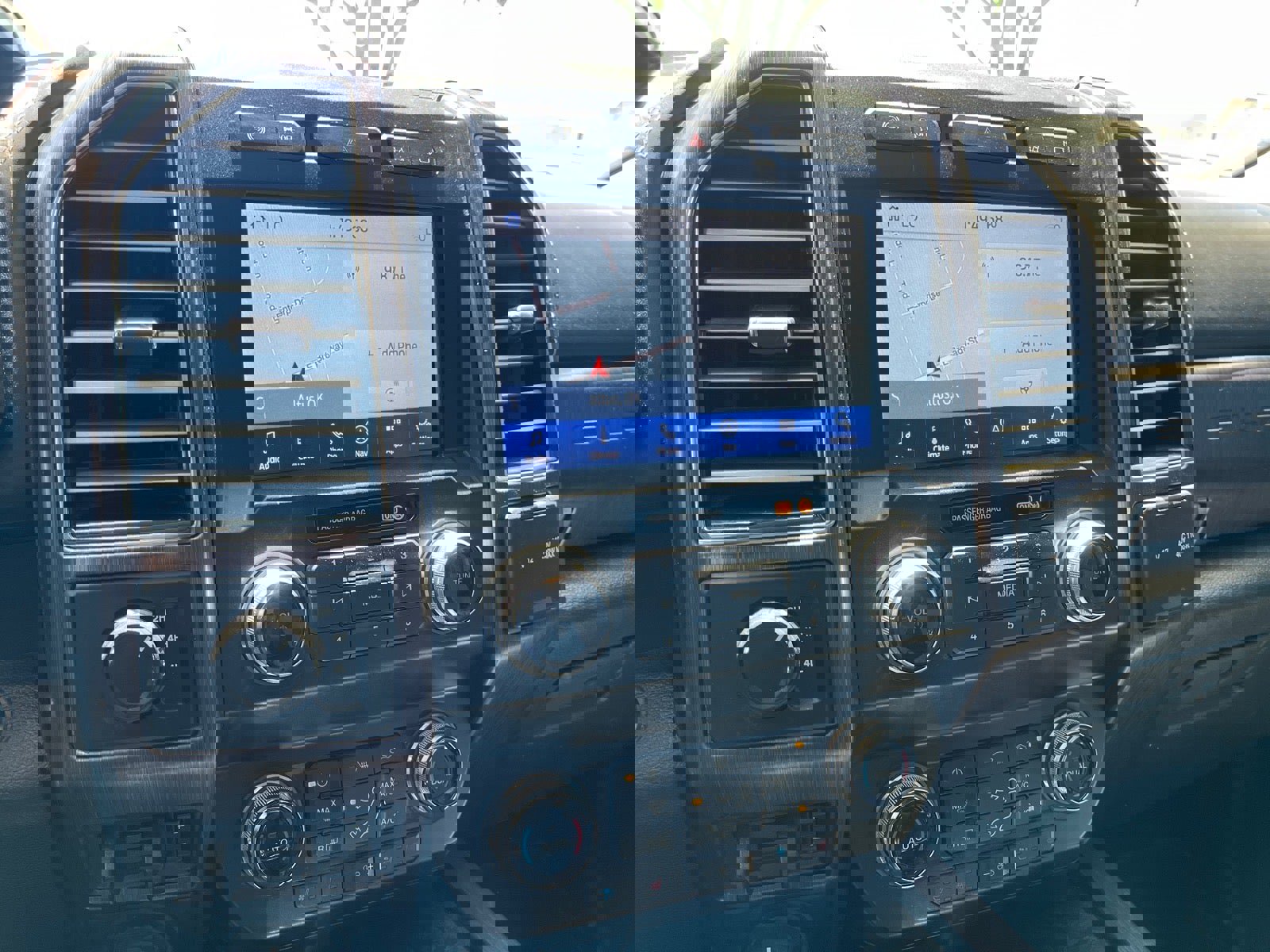 Used 2021 Ford F450 Limited AWD/4WD image 14