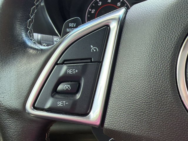 Used 2022 Chevrolet Camaro LT w/ Technology Package RWD image 21