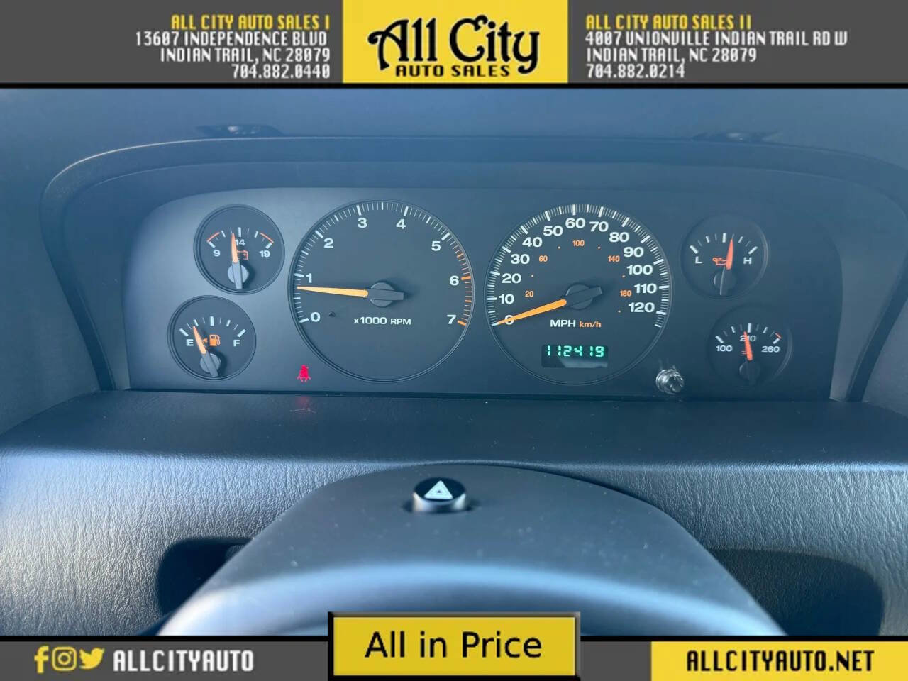 Used 2004 Jeep Grand Cherokee Laredo w/ Convenience Group image 18