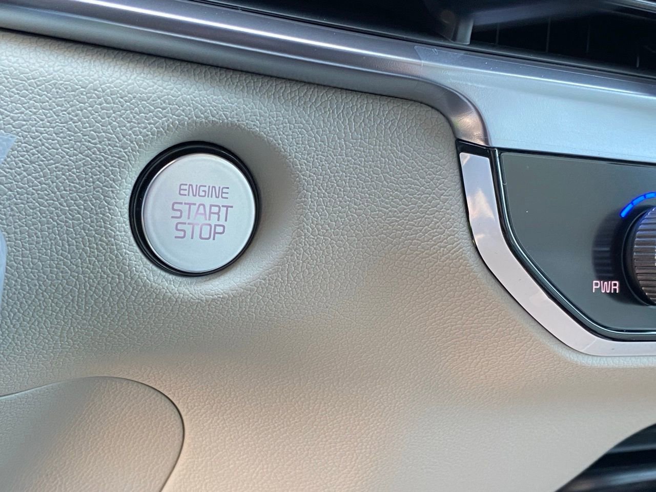 New 2026 Kia Sorento EX w/ EX Premium Package FWD image 17