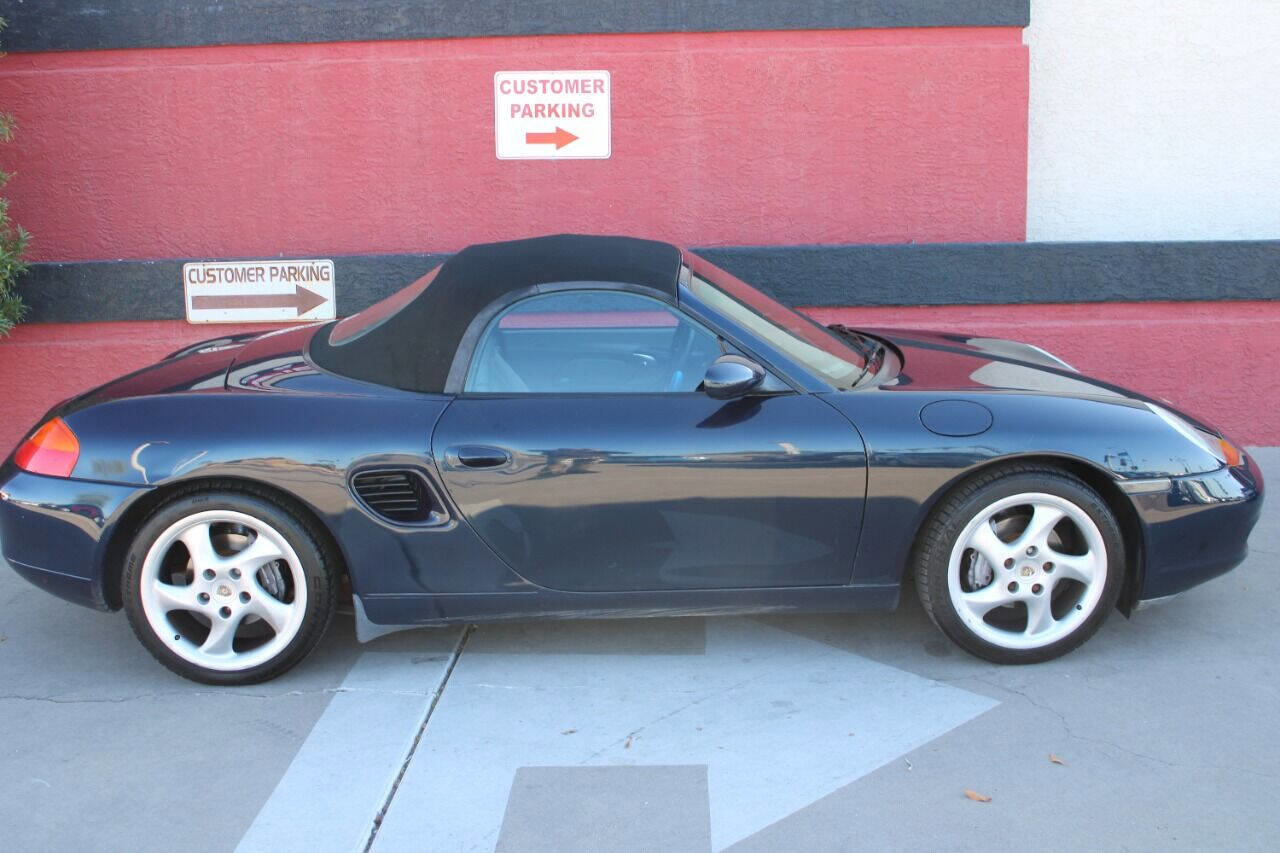 Used 2000 Porsche Boxster image 9