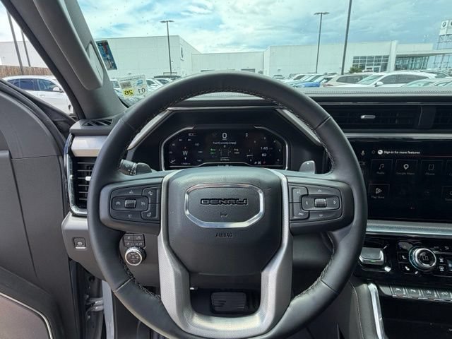 Used 2025 GMC Sierra 1500 Denali w/ Denali Reserve Package AWD/4WD image 17