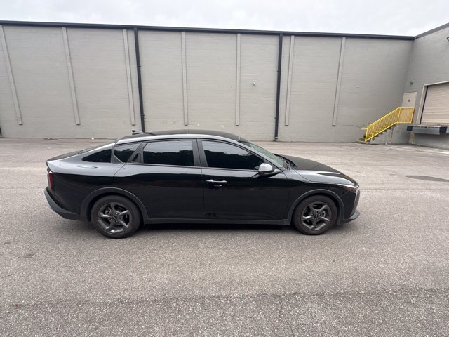 Used 2025 Kia K4 FWD image 2