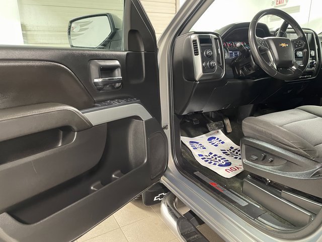 Used 2017 Chevrolet Silverado 1500 LT w/ All Star Edition image 10