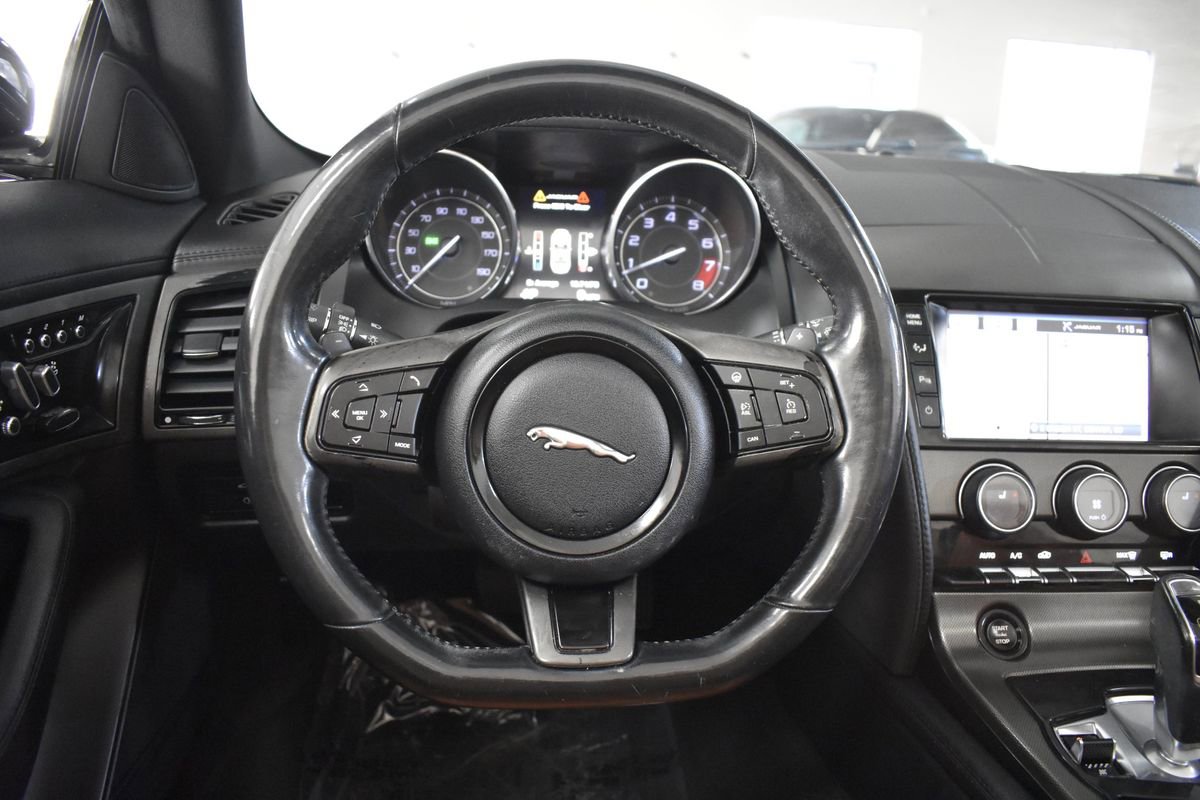 Used 2014 Jaguar F-TYPE image 15