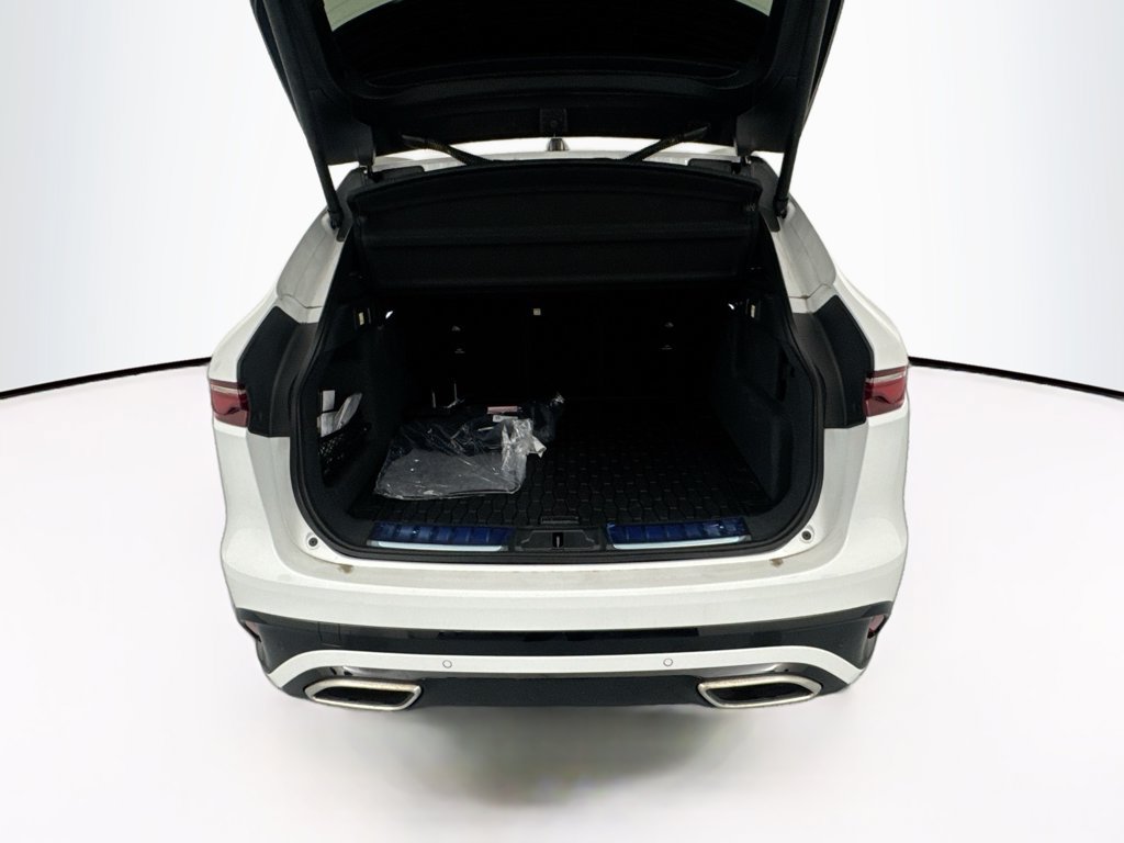 New 2026 Jaguar F-PACE R-Dynamic S AWD/4WD image 27