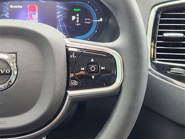 Used 2025 Volvo XC90 T8 Plus w/ Protection Package Premier image 33