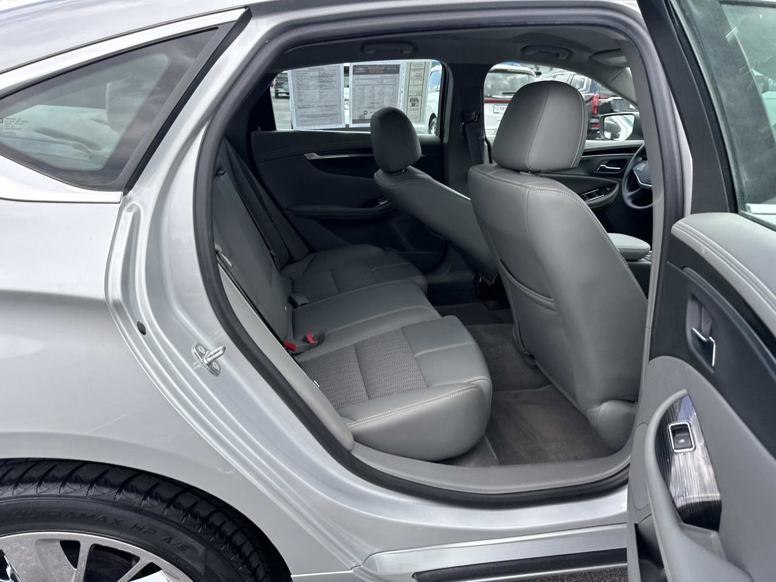 Used 2018 Chevrolet Impala LS image 14