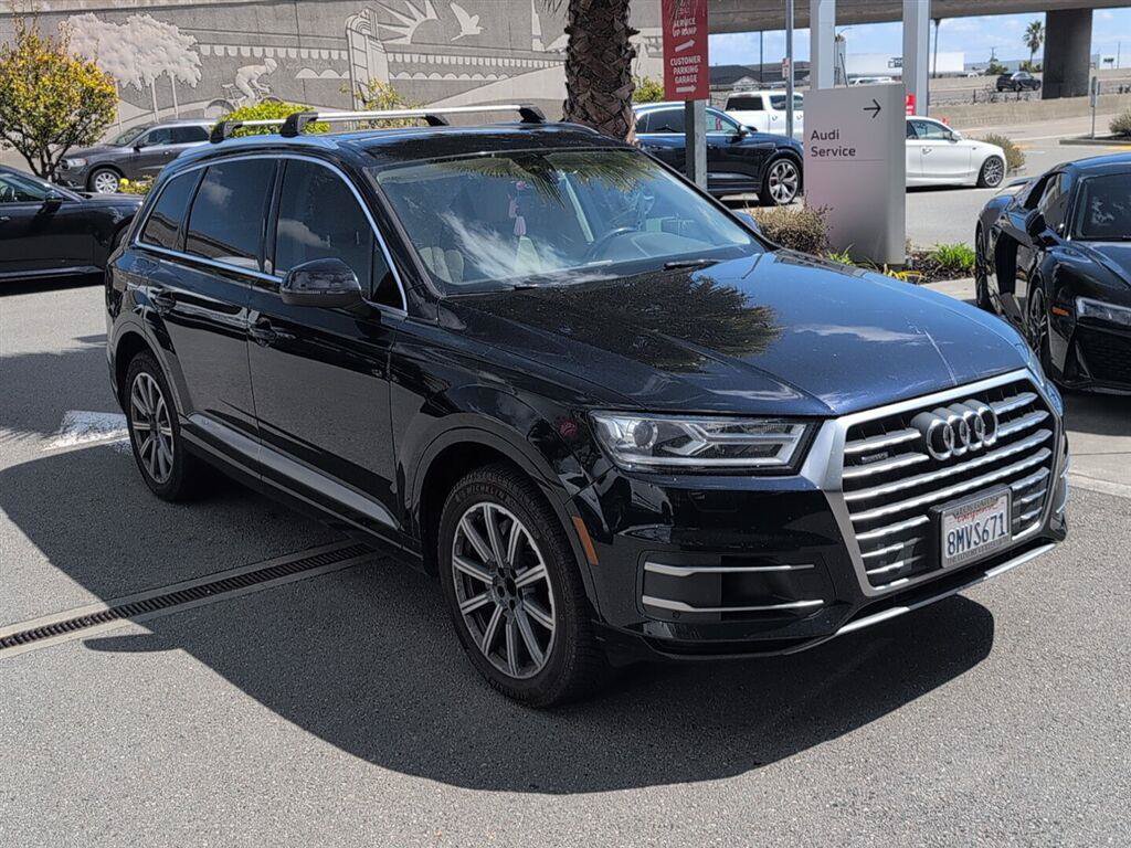 Used 2018 Audi Q7 3.0T Premium AWD/4WD image 4