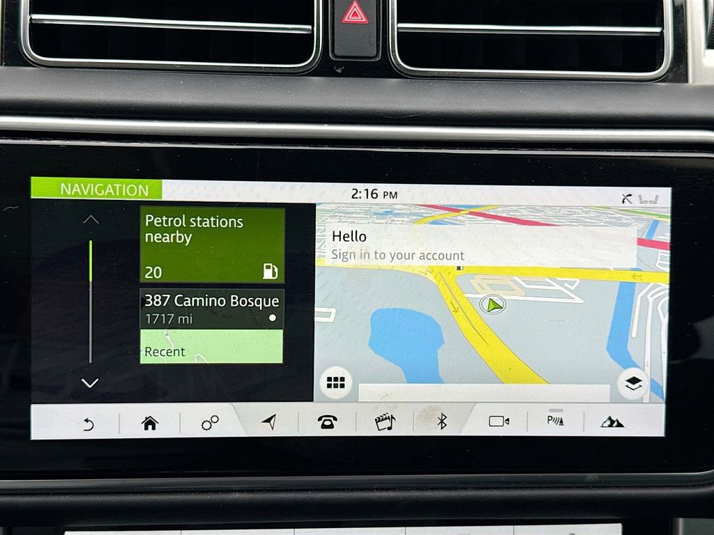 Used 2022 Land Rover Range Rover Westminster Edition image 14