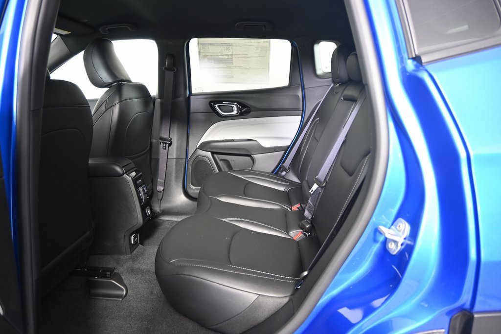 New 2026 Jeep Compass Limited w/ Mopar All Weather Package image 18