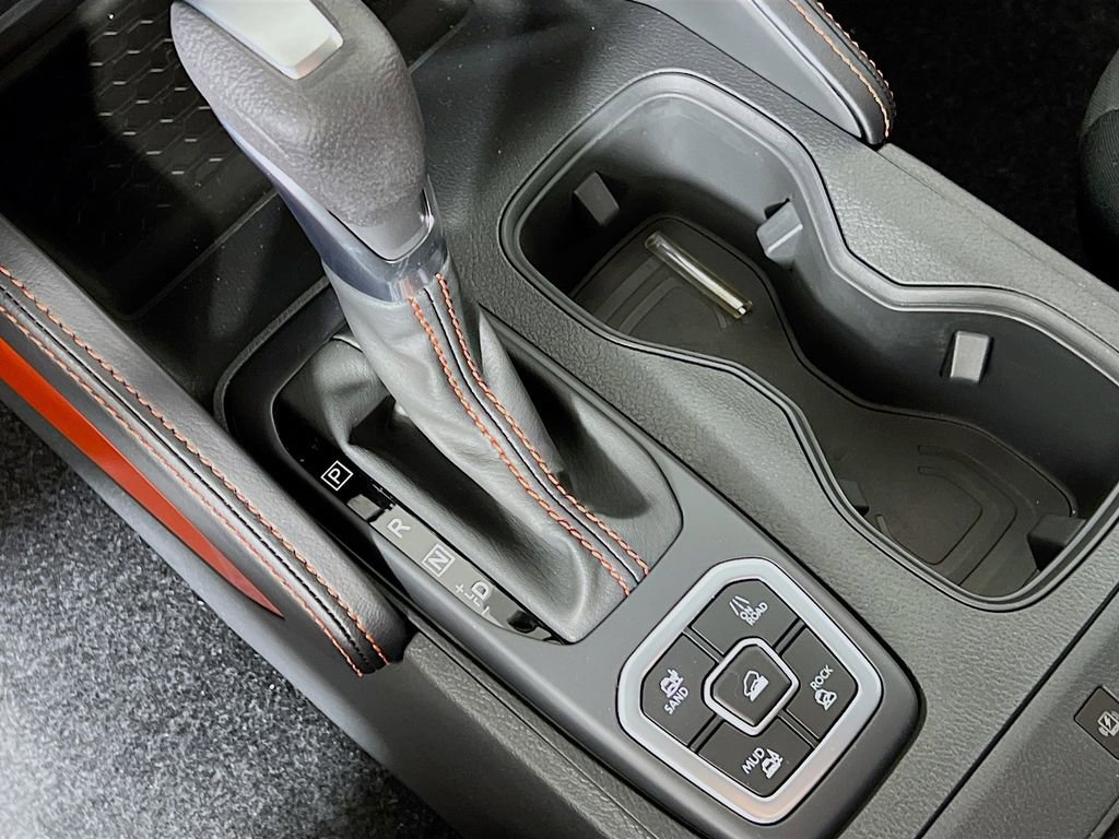 New 2026 Nissan Frontier PRO-4X w/ Pro-4x Convenience Package image 16