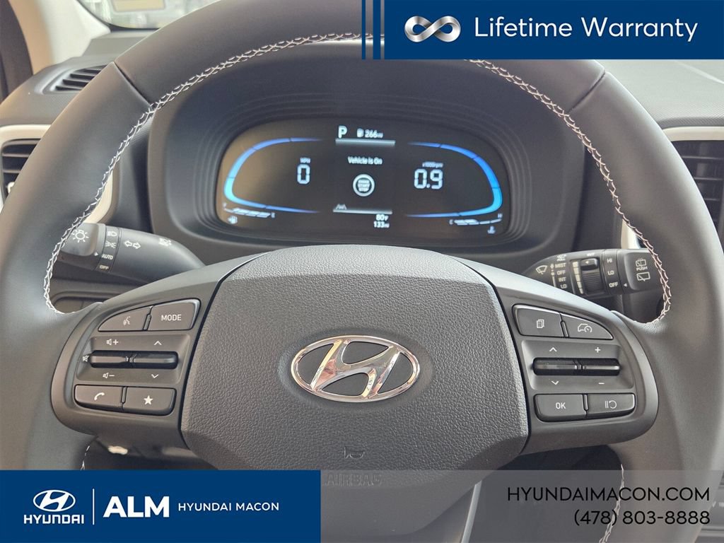 New 2025 Hyundai Venue Limited FWD image 23