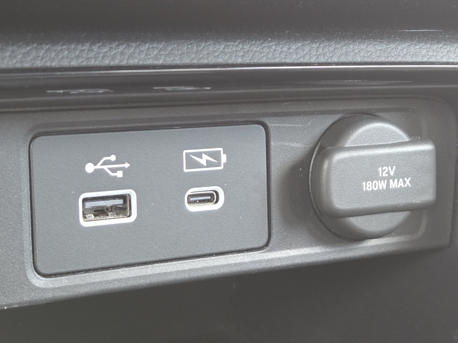 Used 2025 Honda CR-V EX-L image 9