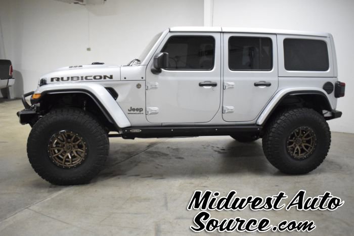 Used 2024 Jeep Wrangler Unlimited Rubicon 392 image 2