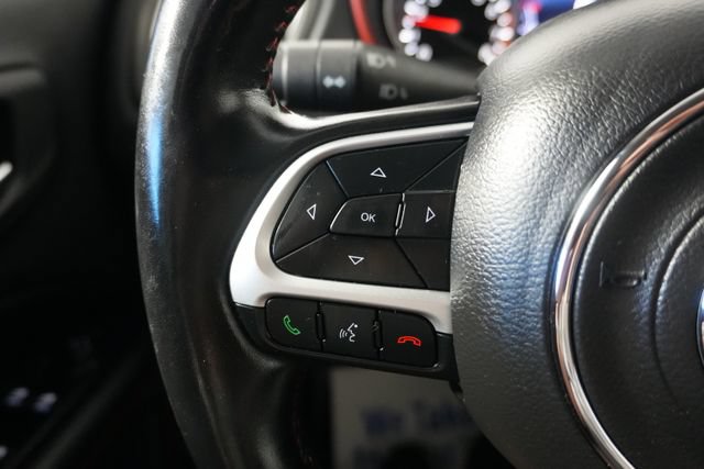 Used 2020 Jeep Compass Trailhawk w/ Cold Weather Group AWD/4WD image 15