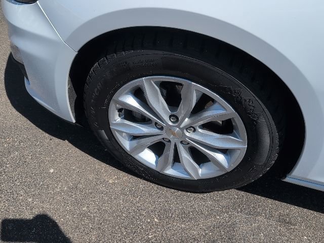 Used 2024 Chevrolet Malibu LT FWD image 14