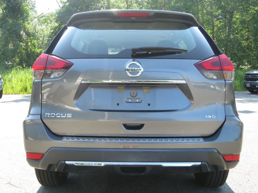 Used 2018 Nissan Rogue S AWD/4WD image 6